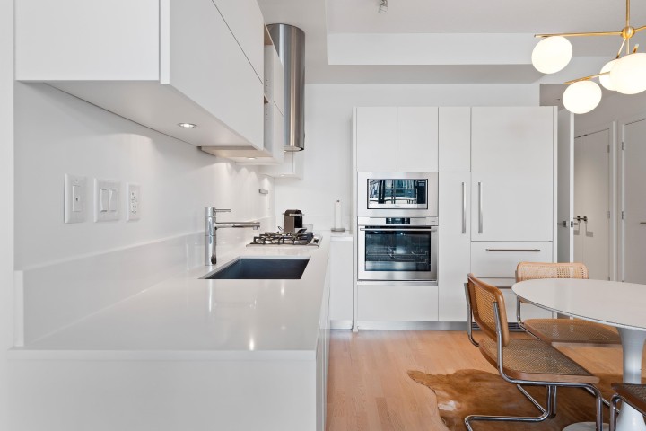 Photo 15 at 206 - 133 E 8th Avenue, Mount Pleasant VE, Vancouver East