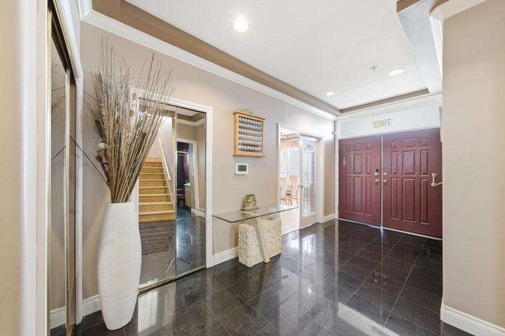 Photo 6 at 7962 Victoria Drive, Fraserview VE, Vancouver East