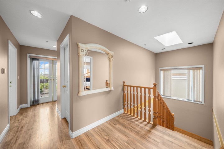 Photo 18 at 7962 Victoria Drive, Fraserview VE, Vancouver East