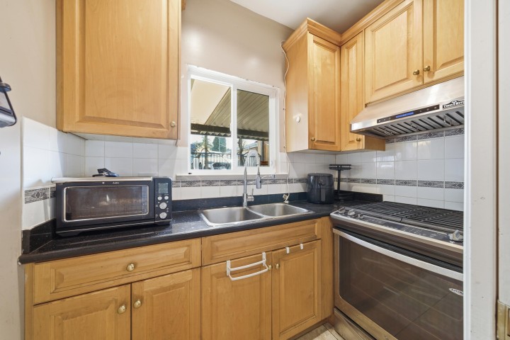 Photo 8 at 7962 Victoria Drive, Fraserview VE, Vancouver East
