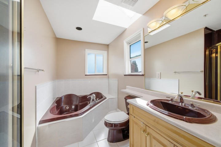 Photo 25 at 7962 Victoria Drive, Fraserview VE, Vancouver East