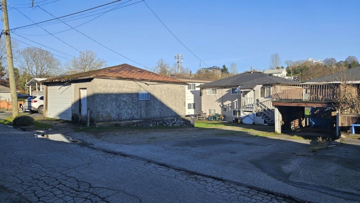 Photo 20 at 543 Rupert Street, Renfrew VE, Vancouver East