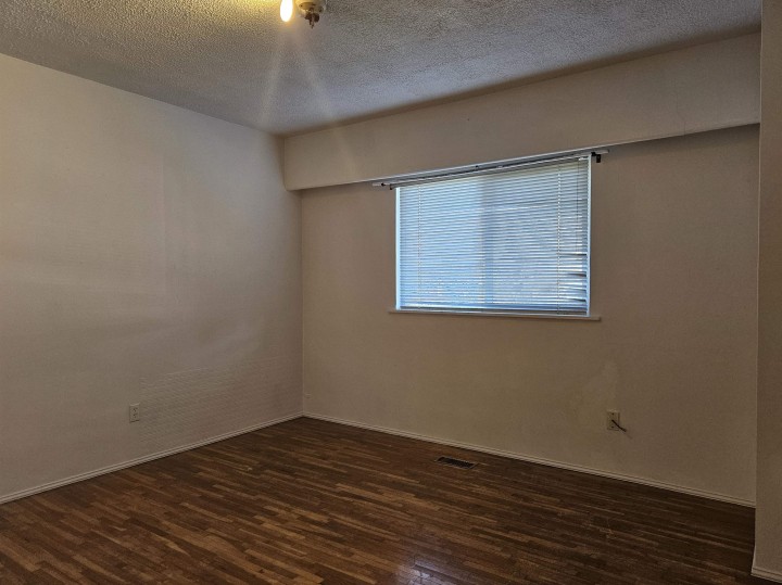 Photo 15 at 543 Rupert Street, Renfrew VE, Vancouver East