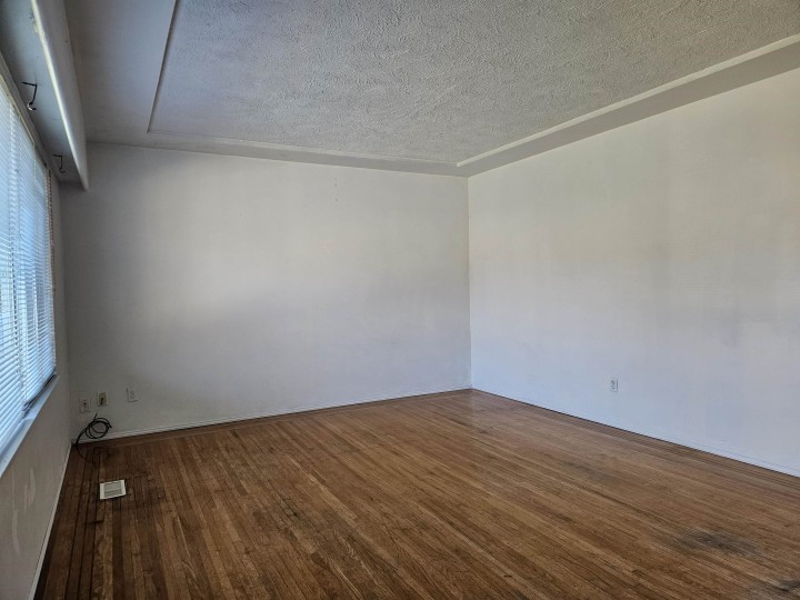 Photo 8 at 543 Rupert Street, Renfrew VE, Vancouver East