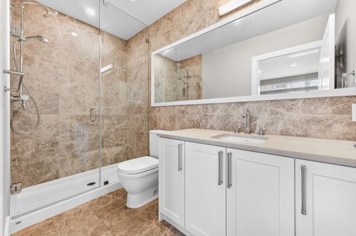 Photo 20 at 7529 Yukon Street, Marpole, Vancouver West