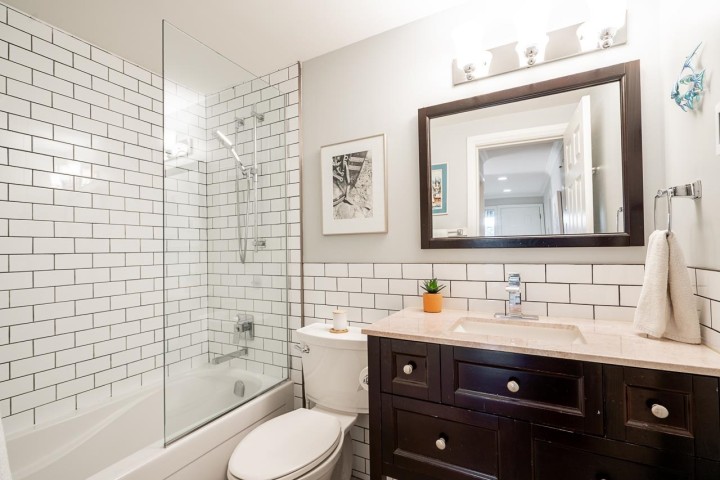 Photo 25 at 11 - 229 E 8th Street, Central Lonsdale, North Vancouver