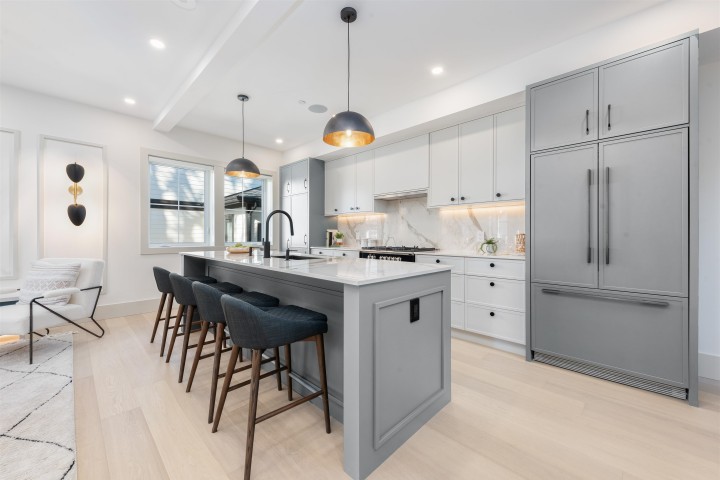 Photo 2 at 1 - 375 E 33rd Avenue, Main, Vancouver East