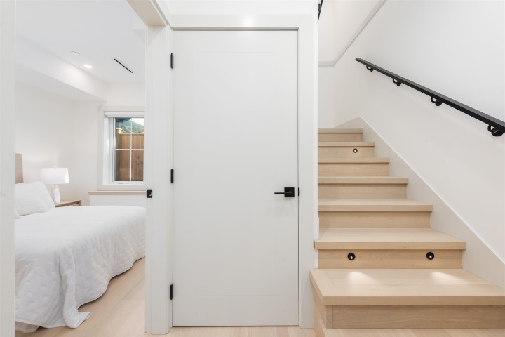Photo 15 at 1 - 375 E 33rd Avenue, Main, Vancouver East