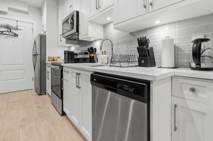 Photo 13 at 8375 French Street, Marpole, Vancouver West