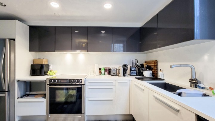 Photo 15 at 301 - 1323 Homer Street, Yaletown, Vancouver West