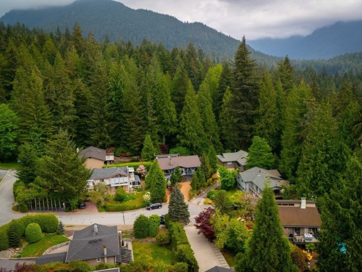 Photo 24 at 4786 Armour Court, Lynn Valley, North Vancouver