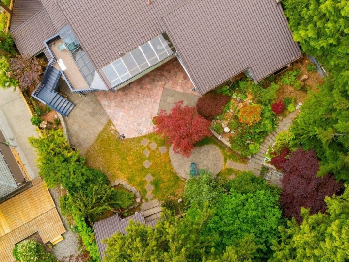 Photo 21 at 4786 Armour Court, Lynn Valley, North Vancouver