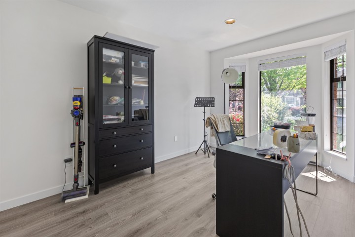 Photo 15 at 189 W 46th Avenue, Oakridge VW, Vancouver West