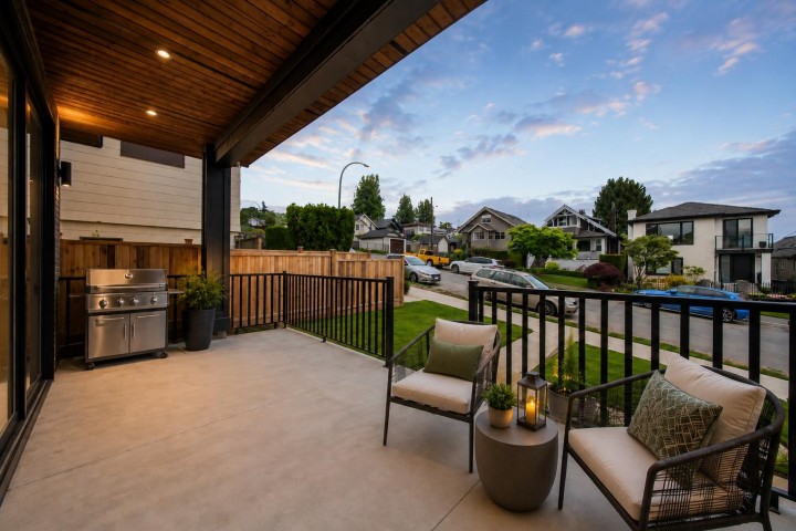 Photo 13 at 1 - 3645 Dundas Street, Hastings Sunrise, Vancouver East