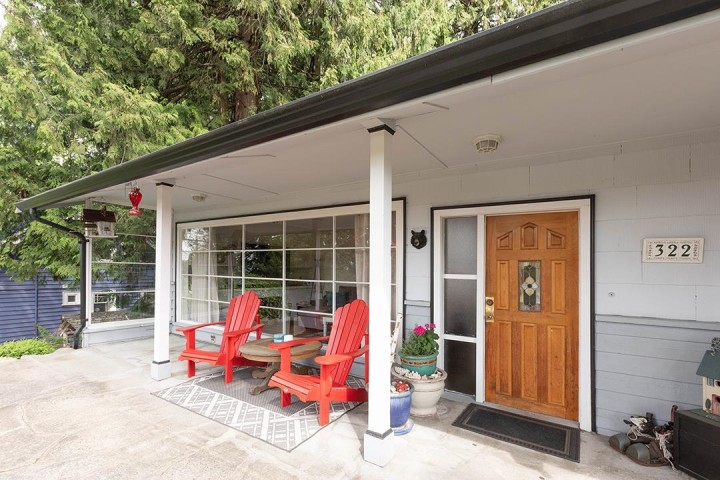 Photo 2 at 322 E 25th Street, Upper Lonsdale, North Vancouver