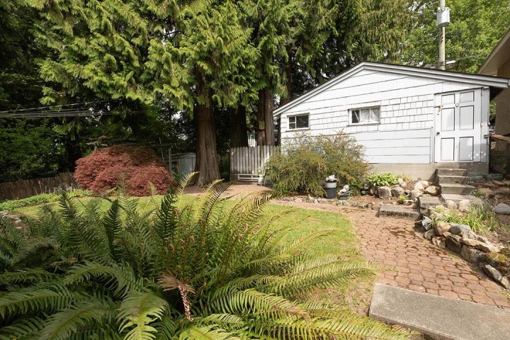 Photo 24 at 322 E 25th Street, Upper Lonsdale, North Vancouver