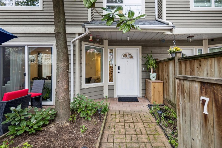 Photo 3 at 7 - 848 W 16th Street, Mosquito Creek, North Vancouver