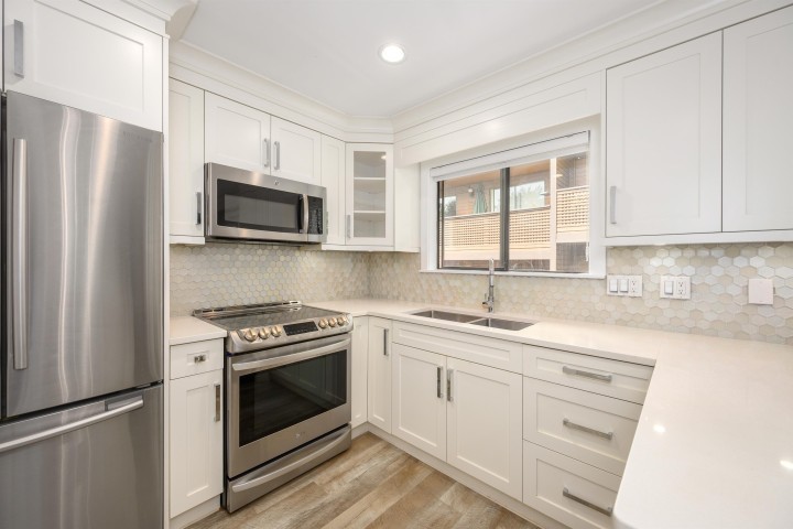 Photo 19 at 3201 Lonsdale Avenue, Upper Lonsdale, North Vancouver
