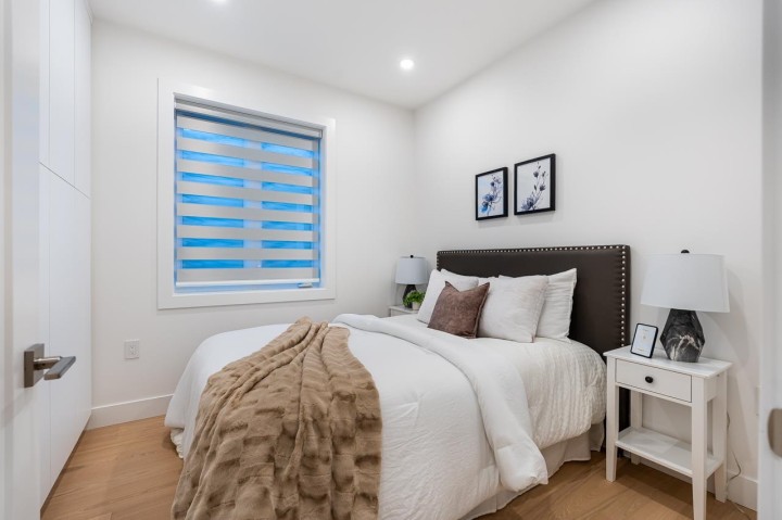 Photo 6 at 1 - 5355 Inverness Street, Knight, Vancouver East