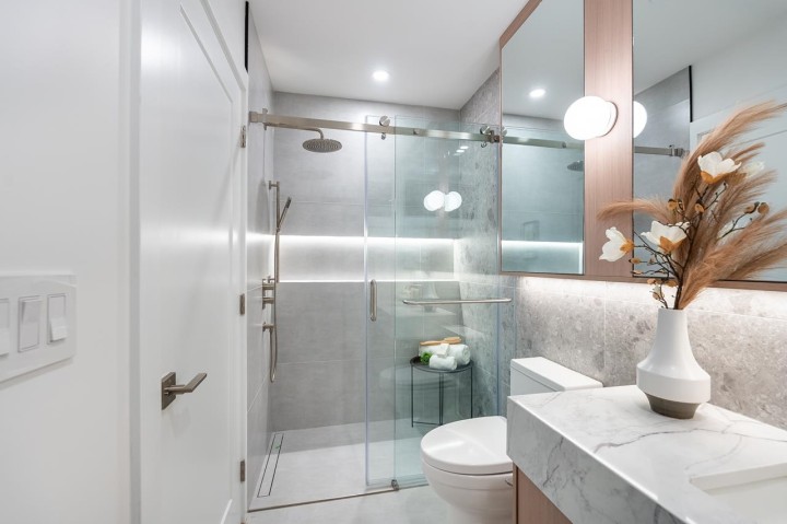 Photo 18 at 1 - 5355 Inverness Street, Knight, Vancouver East