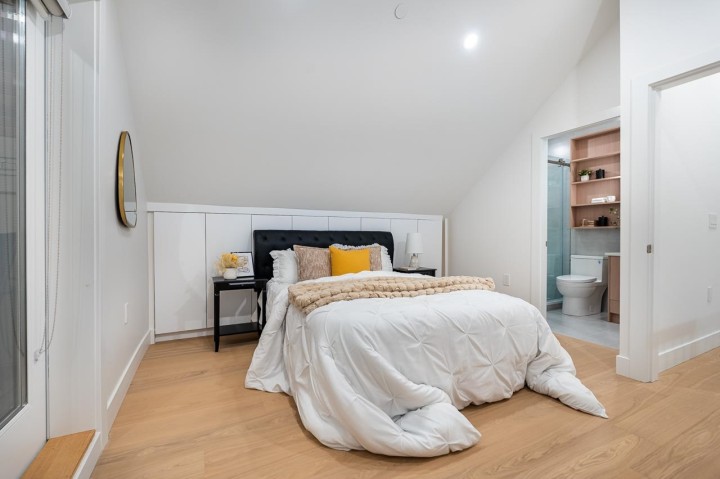Photo 15 at 1 - 5355 Inverness Street, Knight, Vancouver East