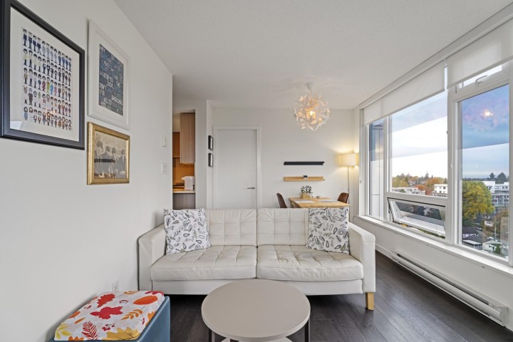 Photo 2 at 1602 - 5515 Boundary Road, Collingwood VE, Vancouver East