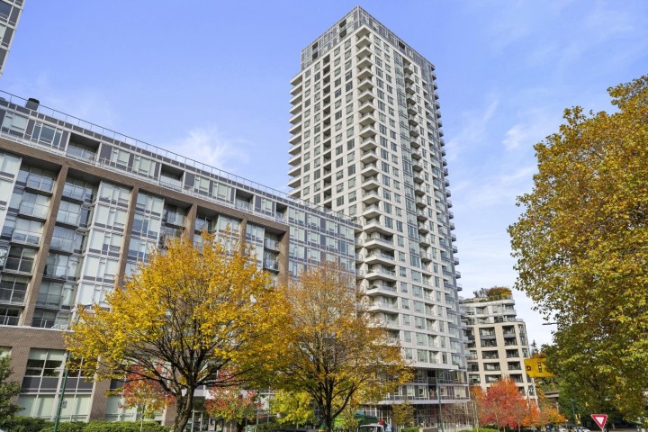 Photo 22 at 1602 - 5515 Boundary Road, Collingwood VE, Vancouver East