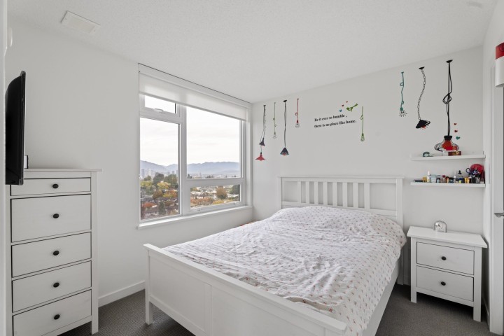Photo 9 at 1602 - 5515 Boundary Road, Collingwood VE, Vancouver East