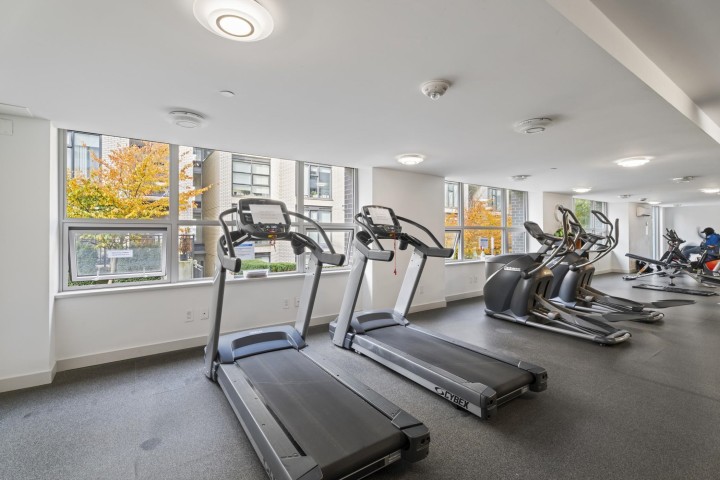Photo 18 at 1602 - 5515 Boundary Road, Collingwood VE, Vancouver East