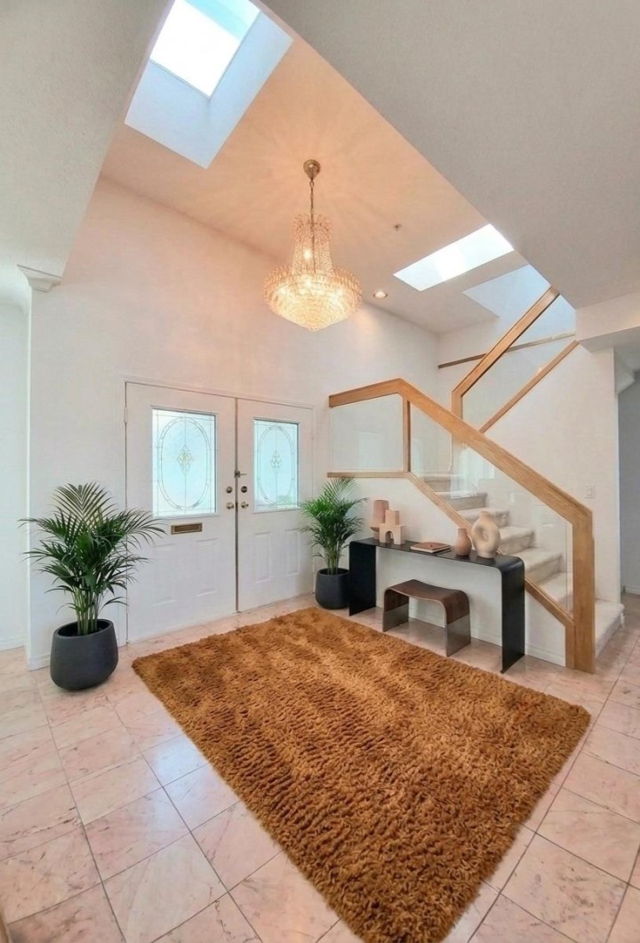 Photo 7 at 123 E 45th Avenue, Main, Vancouver East