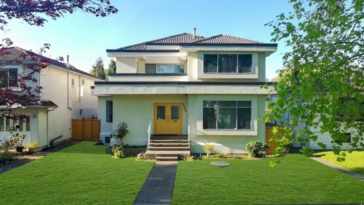 Photo 1 at 123 E 45th Avenue, Main, Vancouver East