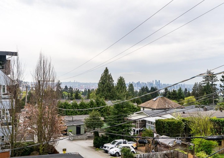 Photo 11 at 203 - 107 W 27th Street, Upper Lonsdale, North Vancouver