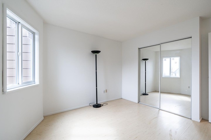 Photo 25 at 203 - 107 W 27th Street, Upper Lonsdale, North Vancouver
