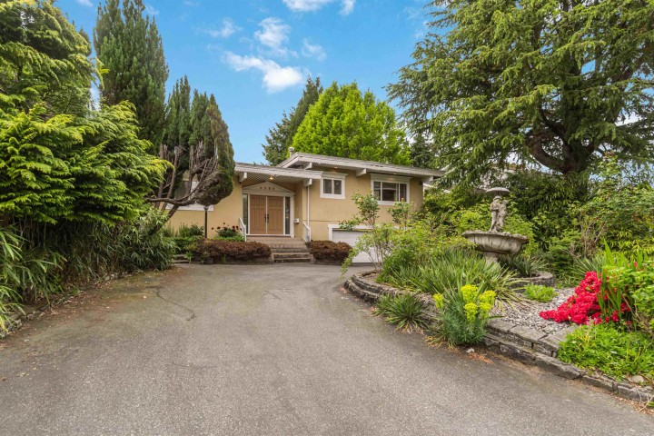 Photo 2 at 6389 Fremlin Street, Oakridge VW, Vancouver West