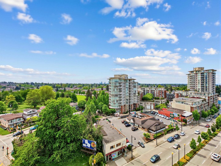 Photo 38 at 903 - 3996 Dumfries Street, Knight, Vancouver East