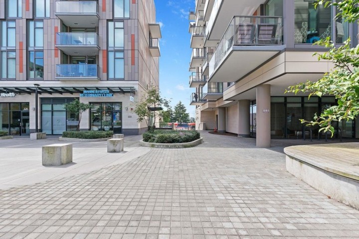 Photo 34 at 205 - 8188 Fraser Street, South Vancouver, Vancouver East
