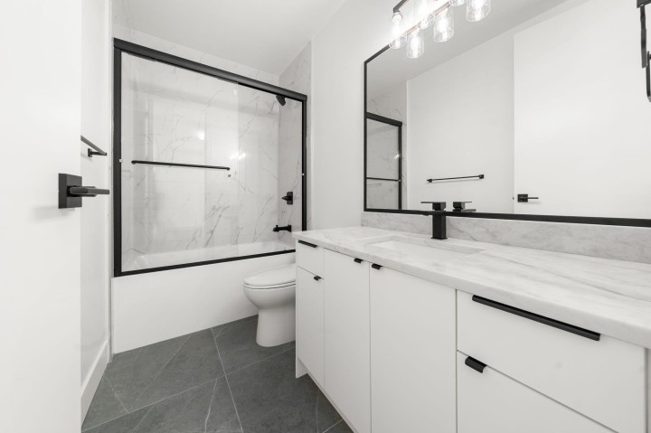 Photo 33 at 1511 Burrill Avenue, Lynn Valley, North Vancouver