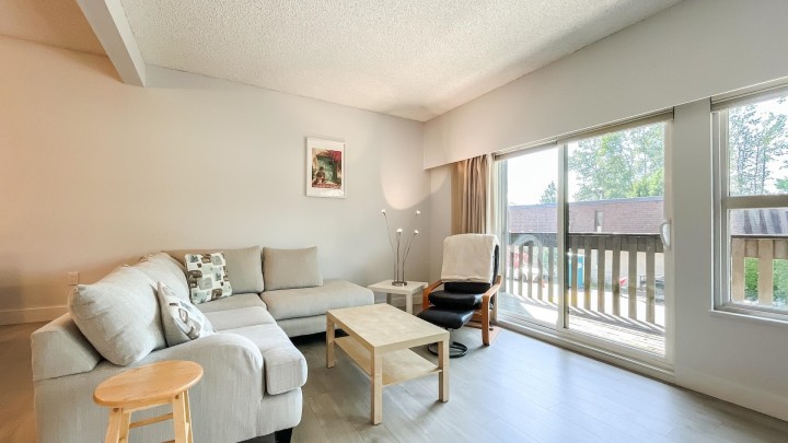 Photo 4 at 985 Old Lillooet Road, Lynnmour, North Vancouver