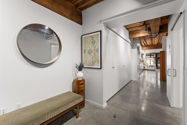 Photo 9 at 410 - 388 W 1st Avenue, False Creek, Vancouver West