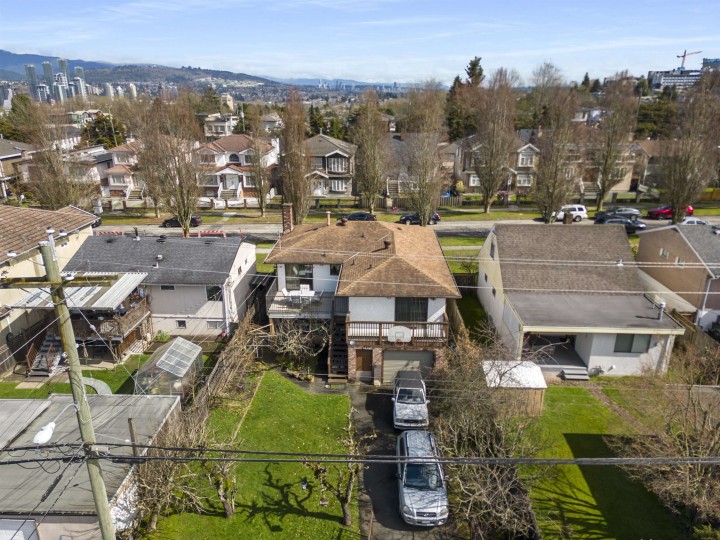 Photo 32 at 3481 Dieppe Drive, Renfrew Heights, Vancouver East