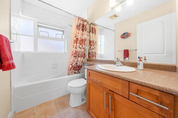 Photo 28 at 15 - 3150 Sunnyhurst Road, Lynn Valley, North Vancouver