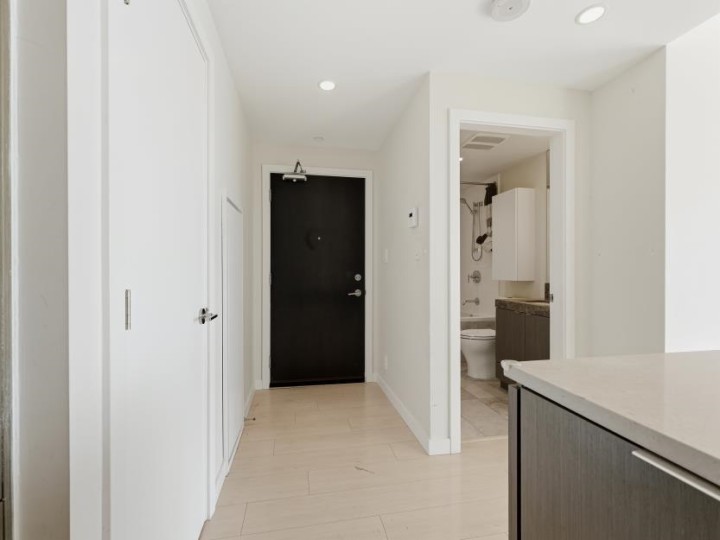 Photo 10 at 1702 - 125 14th Street, Central Lonsdale, North Vancouver
