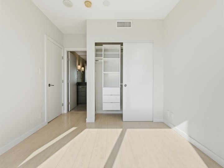 Photo 14 at 1702 - 125 14th Street, Central Lonsdale, North Vancouver