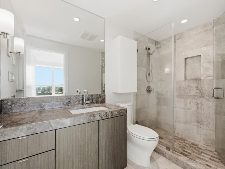Photo 15 at 1702 - 125 14th Street, Central Lonsdale, North Vancouver
