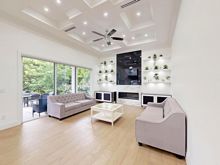 Photo 11 at 3560 Highland Boulevard, Edgemont, North Vancouver