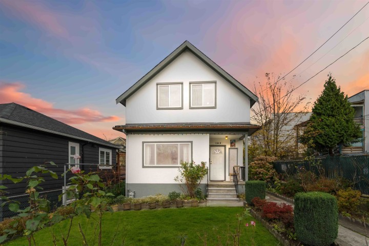 Photo 1 at 1649 Grant Street, Grandview Woodland, Vancouver East