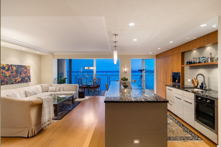 Photo 12 at 1503 - 150 24th Street, Dundarave, West Vancouver