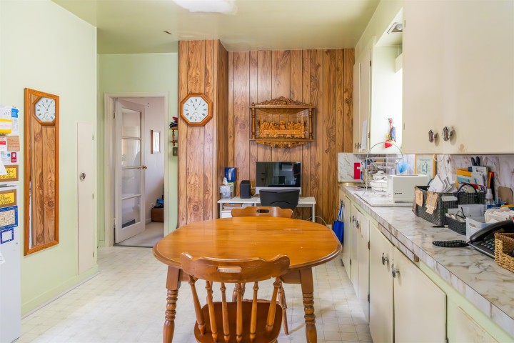 Photo 9 at 2812 E 18th Avenue, Renfrew Heights, Vancouver East