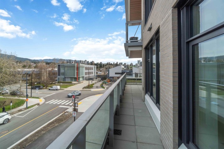 Photo 13 at 312 - 755 Harbourside Drive, Harbourside, North Vancouver
