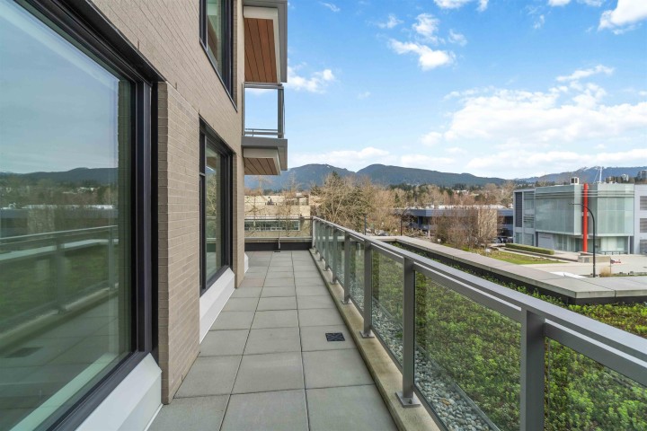 Photo 12 at 312 - 755 Harbourside Drive, Harbourside, North Vancouver